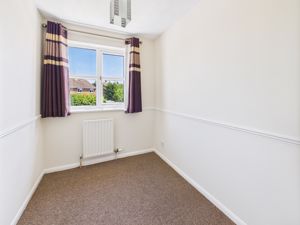 Bedroom- click for photo gallery